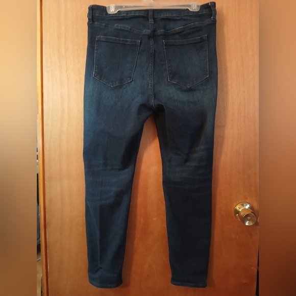 GAP Women's Skinny Jeans - Dark Blue, Size 14 - Picture 4 of 4